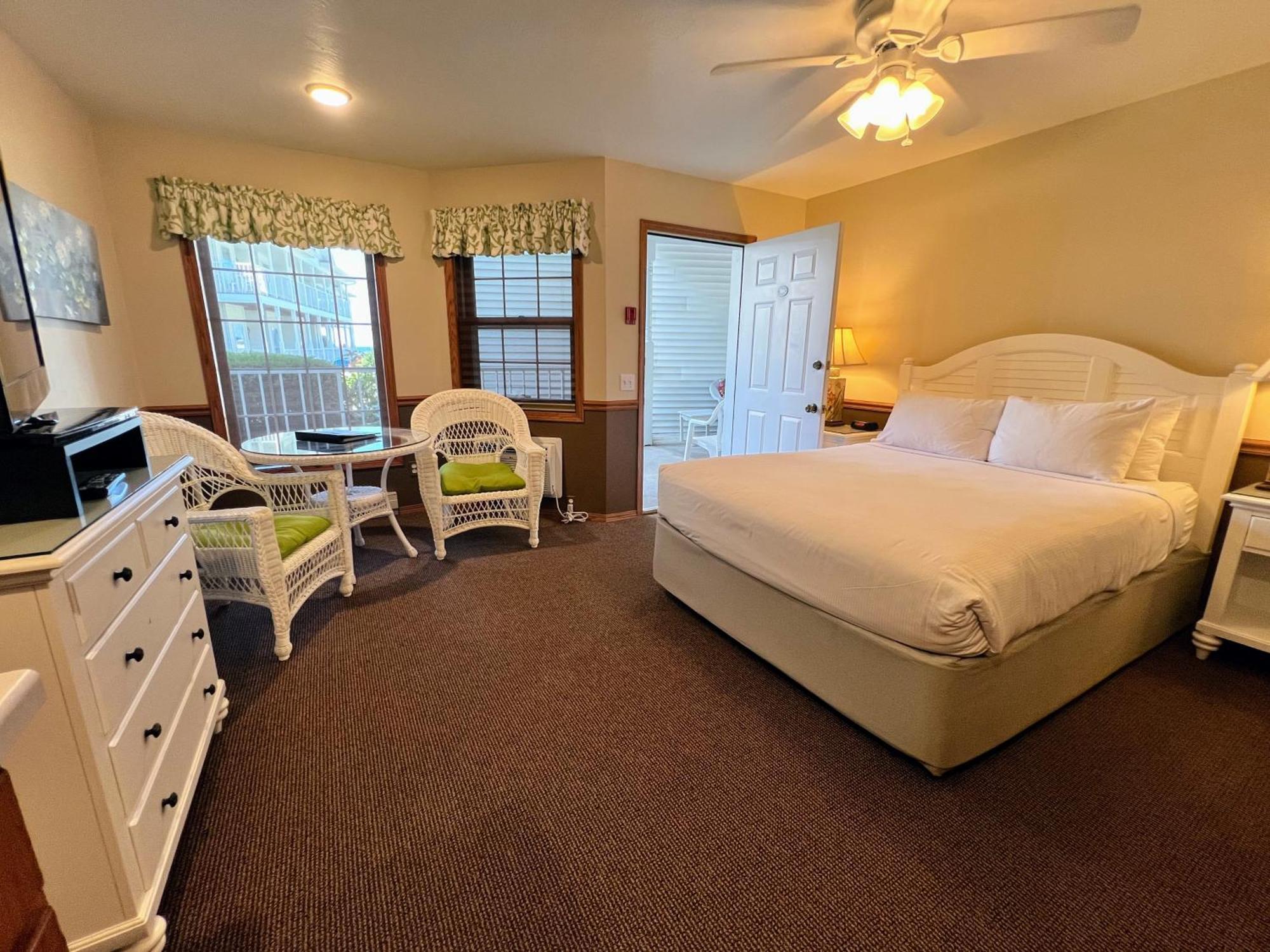 Bay Breeze Resort Ephraim Eksteriør bilde