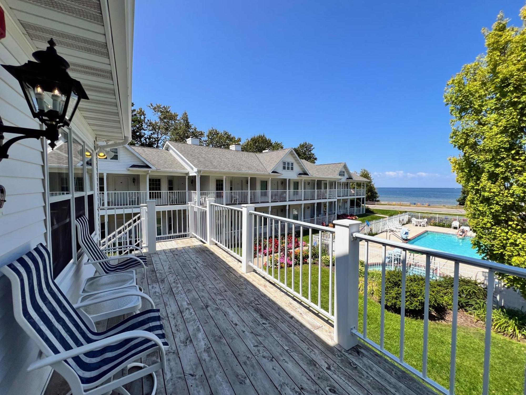 Bay Breeze Resort Ephraim Eksteriør bilde