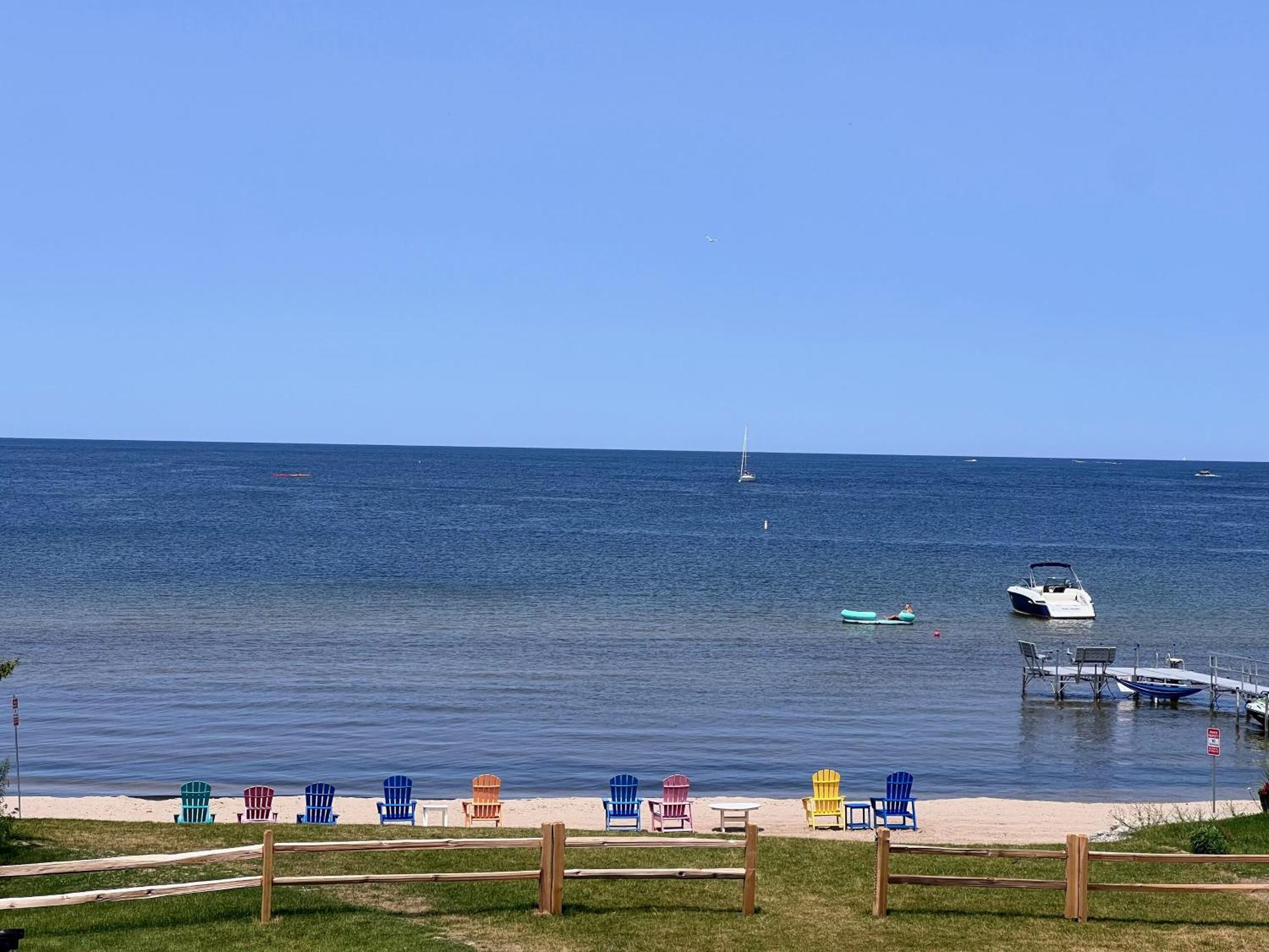Bay Breeze Resort Ephraim Eksteriør bilde